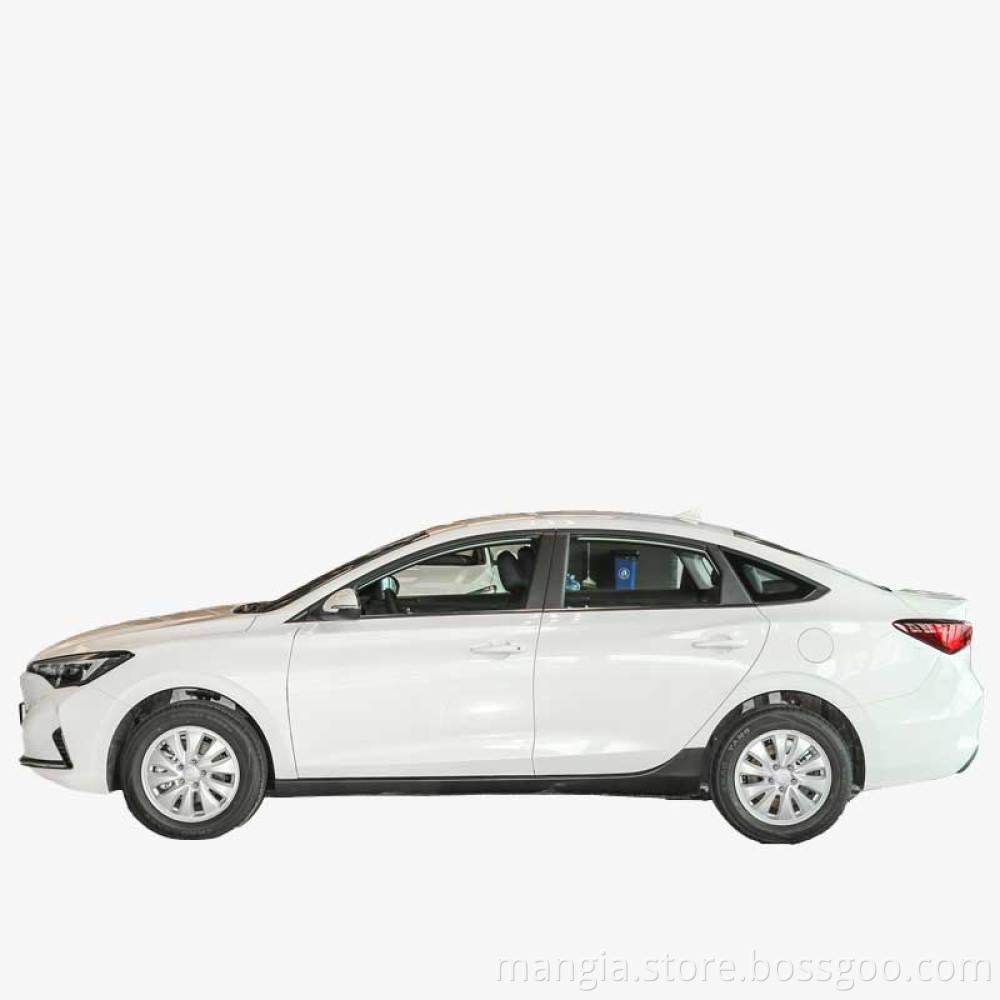 China Electric Vehicle Chang'an Yidong Νέο όχημα για πώληση ενήλικες που οδηγούν 4 τροχούς και 5 θέσεις Φτηνές νέος ενεργειακός όχημα 2023